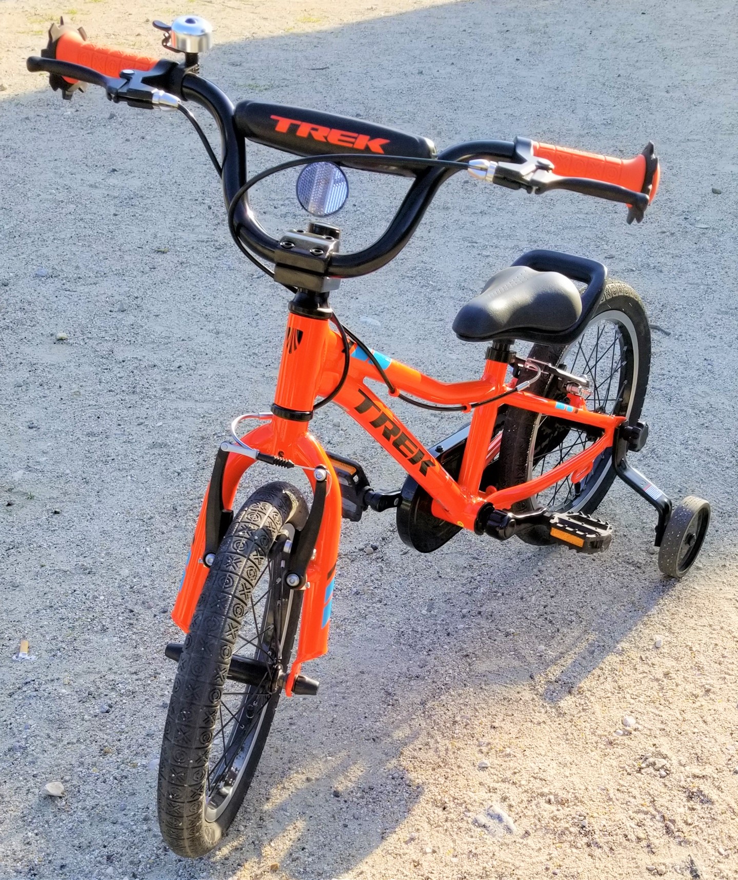 初めての子供用自転車 ( キッズバイク ) に TREK の自転車を買ったら、機能的にも金銭的にも満足した